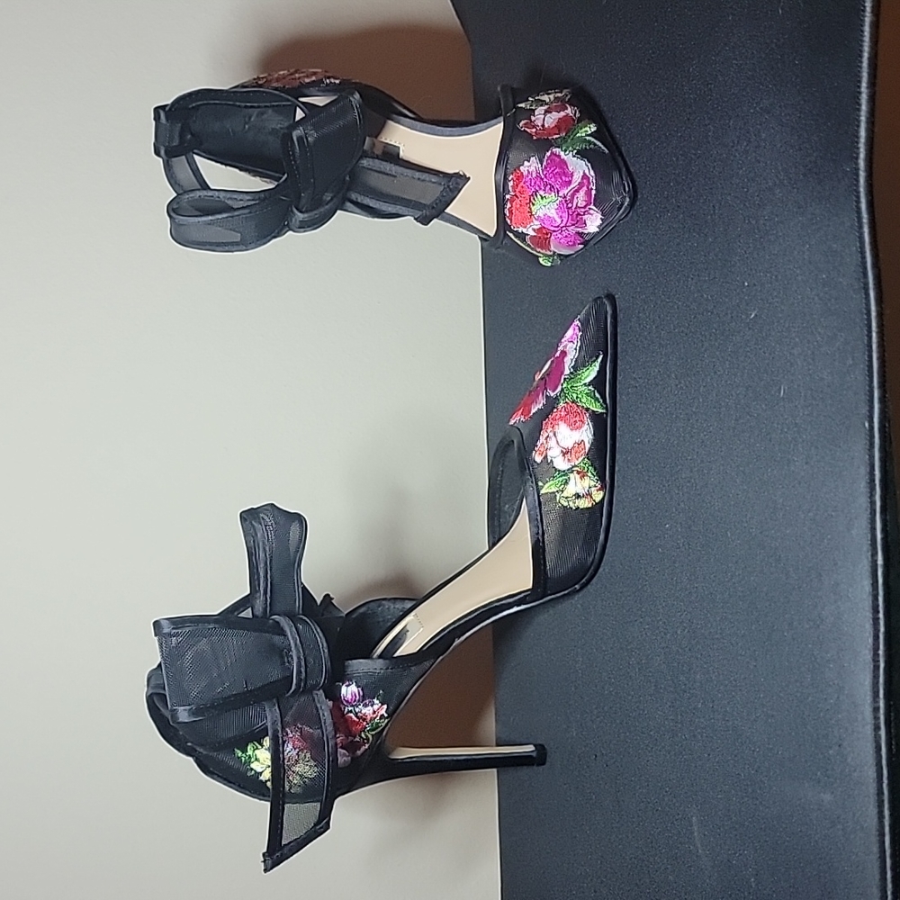 INC International Concepts Womens Kaiaa Fabric Pointed Toe Special Occas…